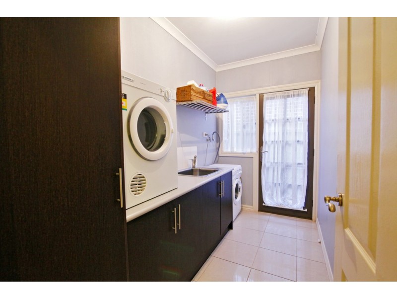 8 Wheat Court, Lara VIC 3212