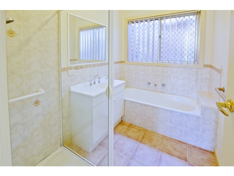 10 Clover Street, Lara VIC 3212