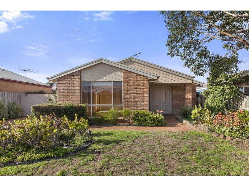 2 Gindalbie Court, Lara VIC 3212