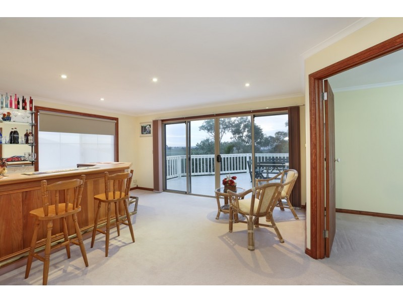 4 Duncan Drive, Lara VIC 3212