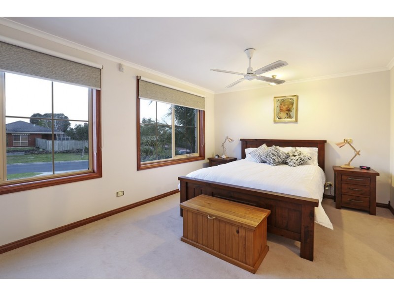 4 Duncan Drive, Lara VIC 3212