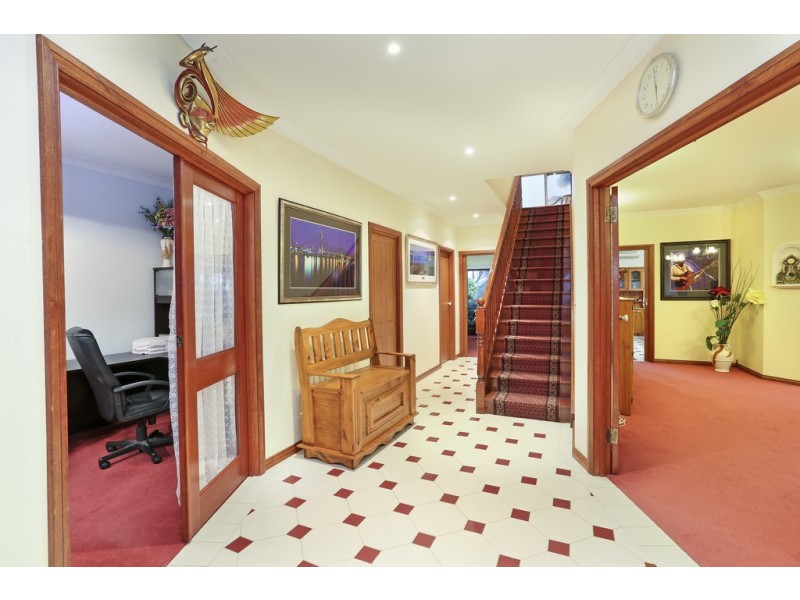 4 Duncan Drive, Lara VIC 3212