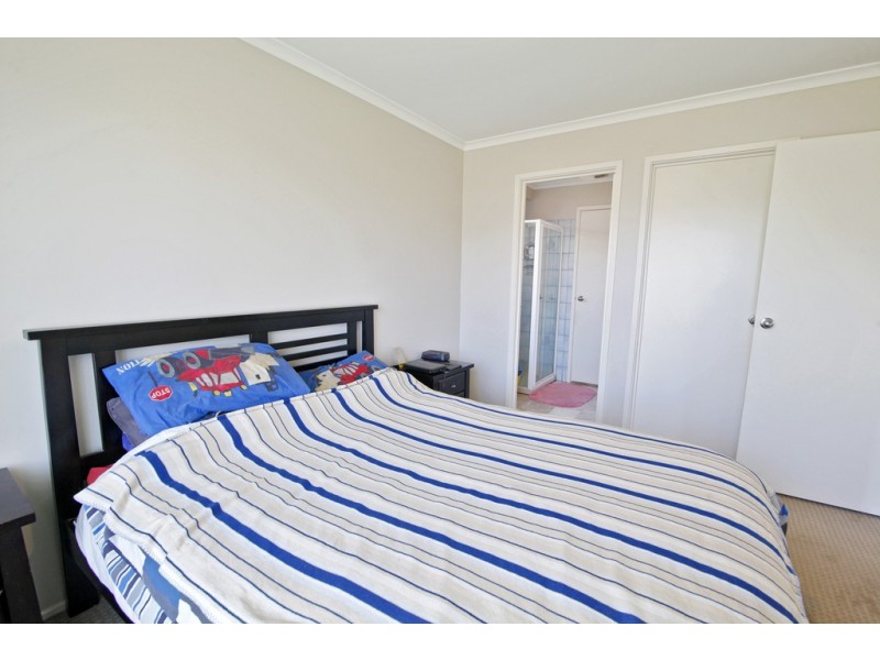 19 Waliki Court, Lara VIC 3212