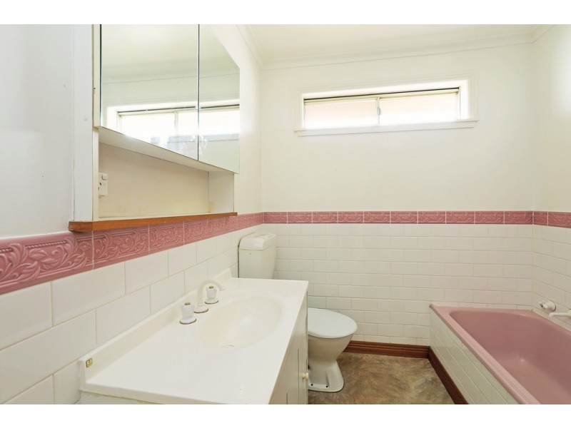 8 Buffalo Avenue, Corio VIC 3214