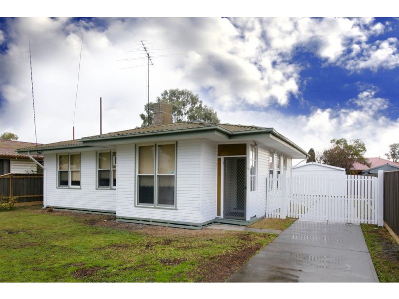 73 Princes Highway, Norlane VIC 3214