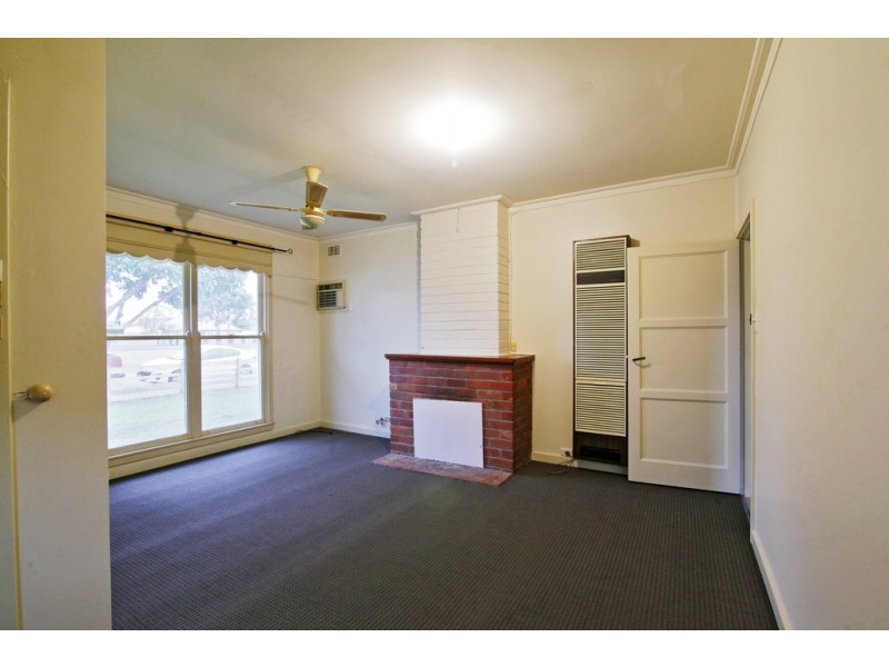 73 Princes Highway, Norlane VIC 3214