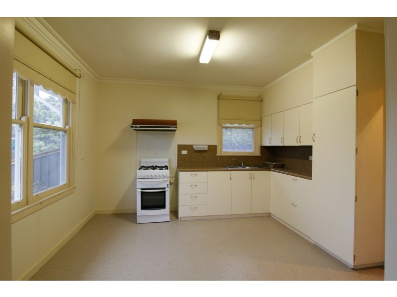 73 Princes Highway, Norlane VIC 3214