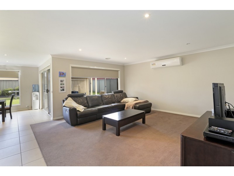 25 Mathieson Place, Lara VIC 3212