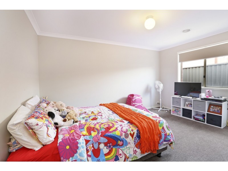 25 Mathieson Place, Lara VIC 3212