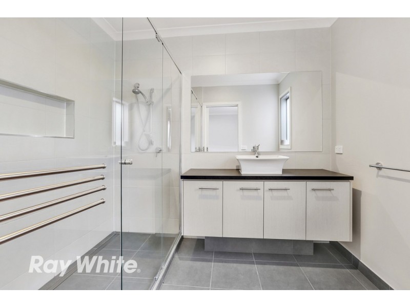 6 Yoorok Drive, Lara VIC 3212