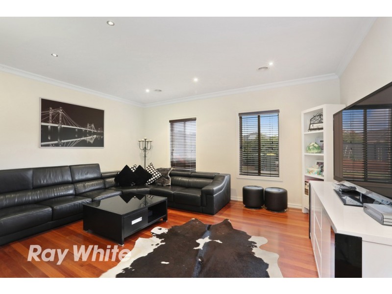 18 Raymond George Place, Lara VIC 3212