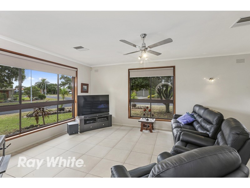 1 Currawong Court, Lara VIC 3212