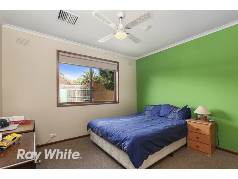1 Currawong Court, Lara VIC 3212