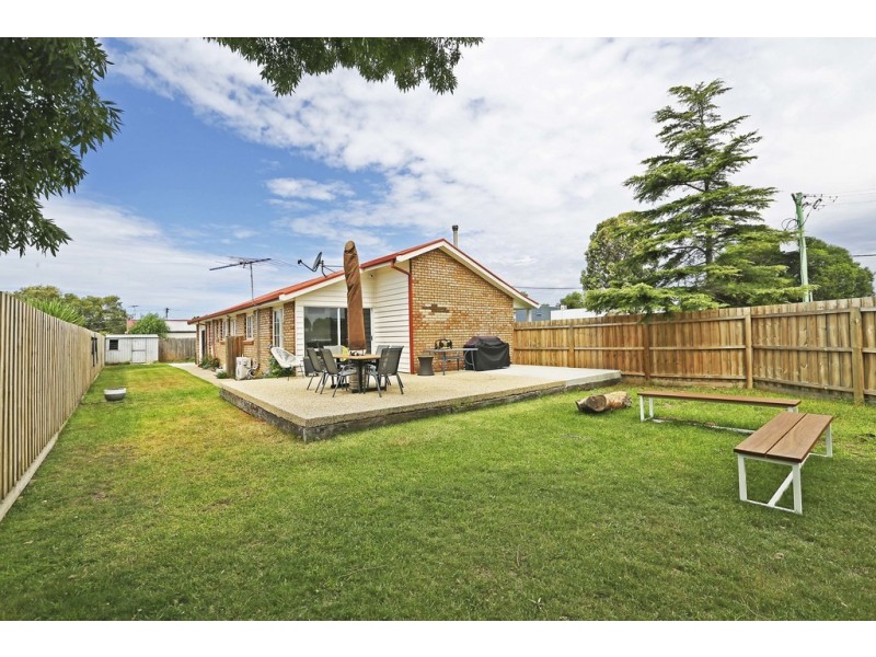 83 Forest Road South, Lara VIC 3212