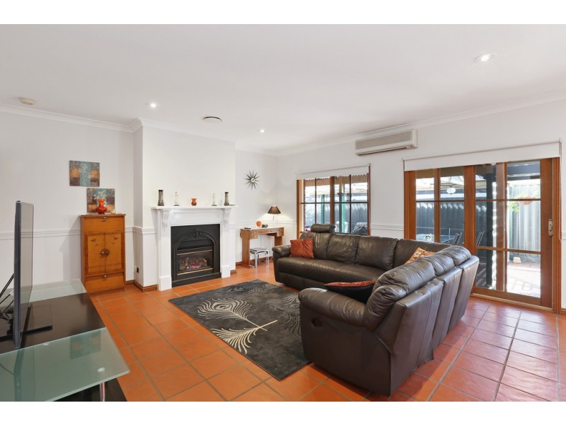 14 Cromwell Drive, Lara VIC 3212