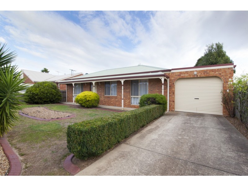 14 Bernard Court, Lara VIC 3212