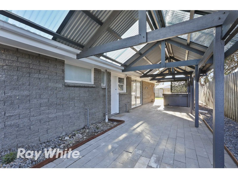 6 Swan Street, Lara VIC 3212