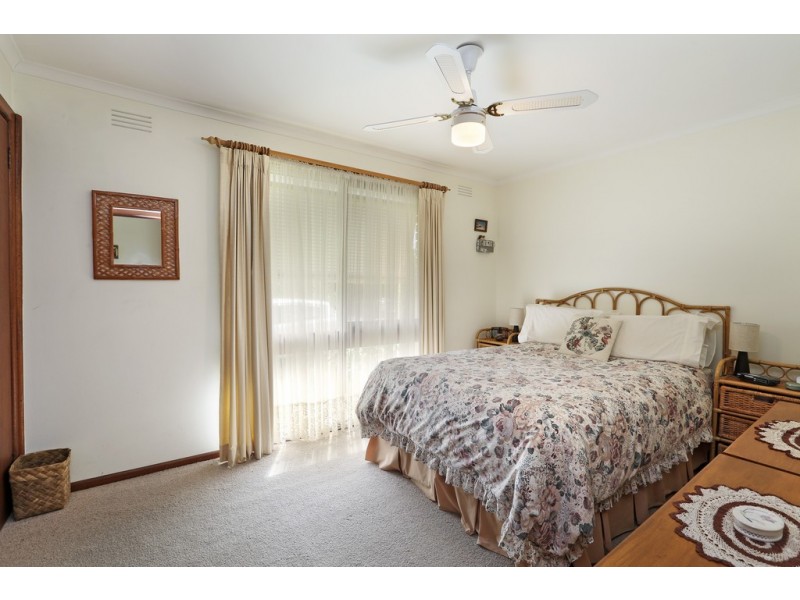 2/55 Teleta Crescent, Corio VIC 3214