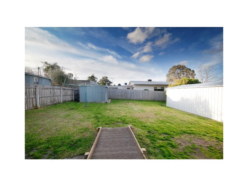 24 Drysdale Avenue, Hamlyn Heights VIC 3215