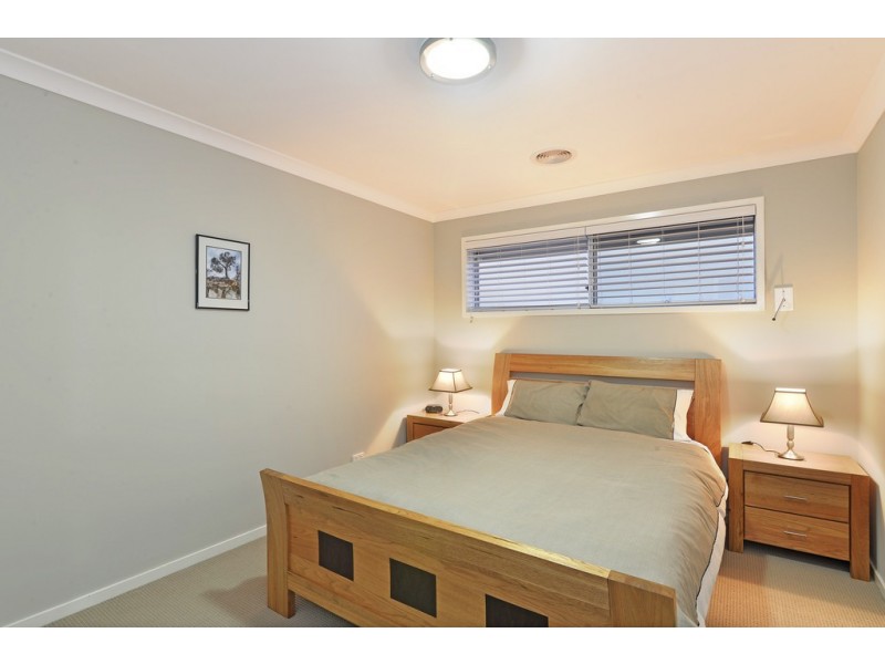 7 Achillea Close, Corio VIC 3214