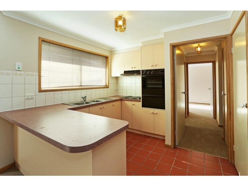 3/6-8 Corangamite Drive, Corio VIC 3214