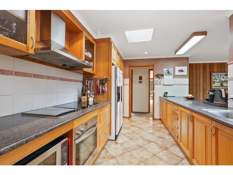 235 Windermere Road, Lara VIC 3212