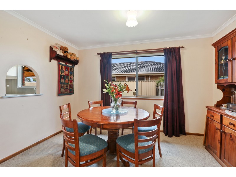 12 Henderson Drive, Lara VIC 3212