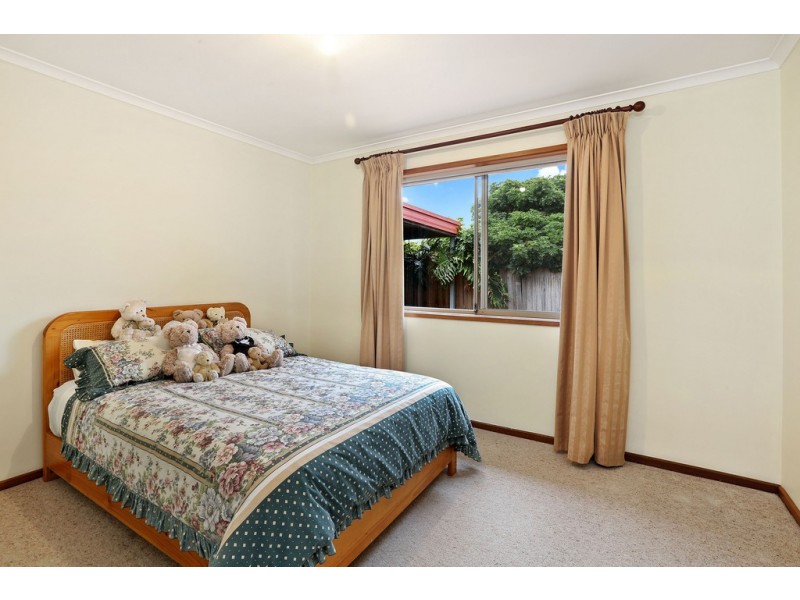 12 Henderson Drive, Lara VIC 3212