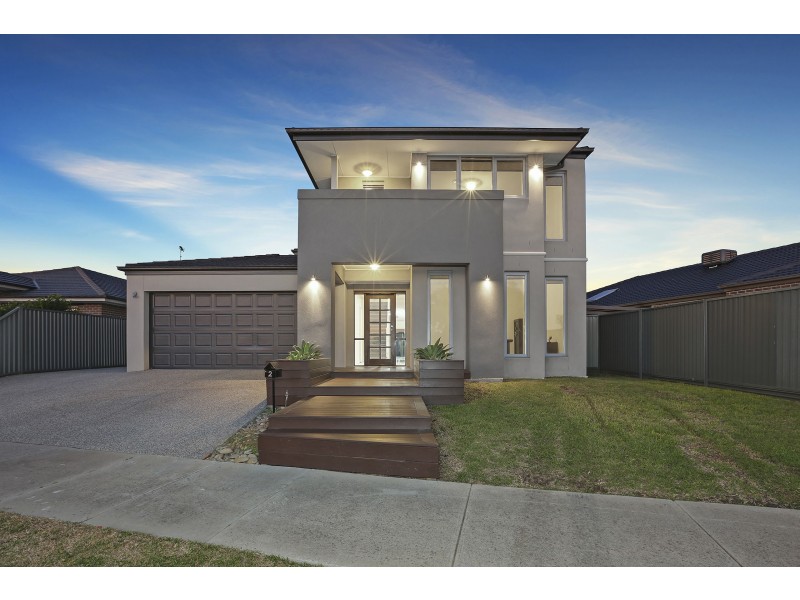 2 Grey Teal Place, Lara VIC 3212