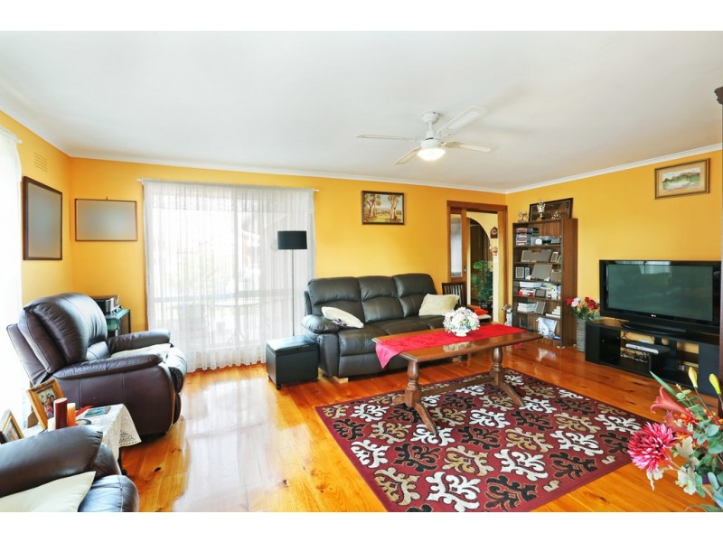 10 Marilyn Close, Corio VIC 3214