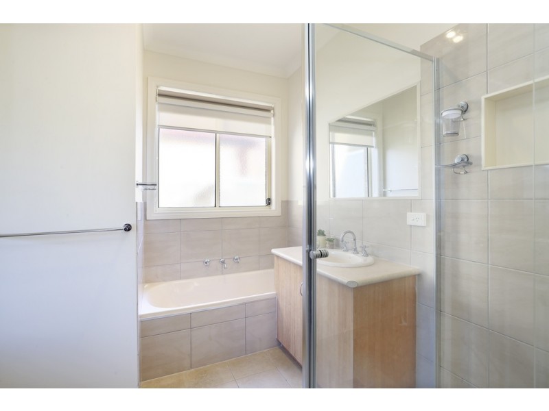 5 Victor Place, Lara VIC 3212