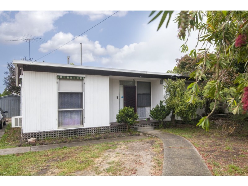 2 Howqua Court, Corio VIC 3214