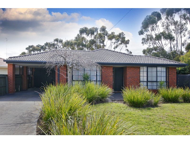 3 Newcomen Court, Lara VIC 3212