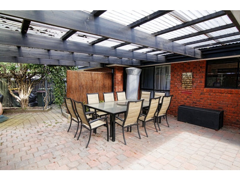 3 Newcomen Court, Lara VIC 3212