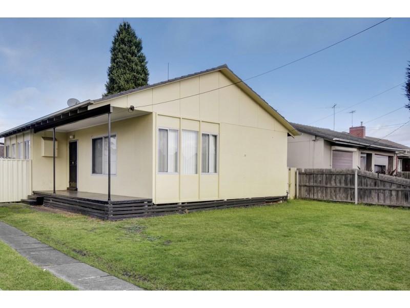 35 Georgia Grove, Corio VIC 3214