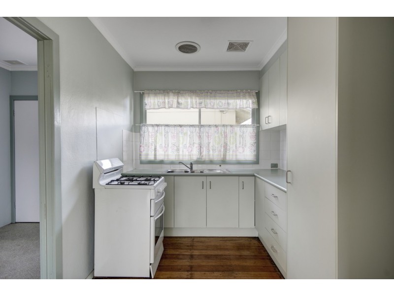 35 Georgia Grove, Corio VIC 3214