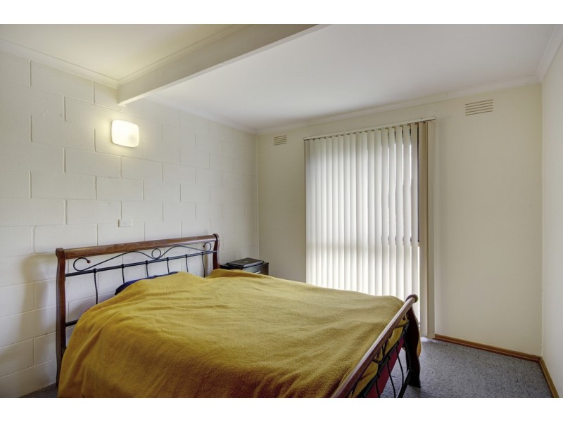 3/51-53 Merlin Crescent, Corio VIC 3214