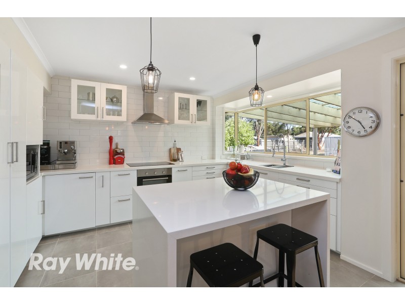 10 Little River Road, Little River VIC 3211