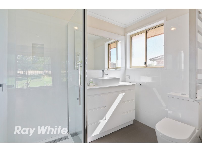 10 Little River Road, Little River VIC 3211