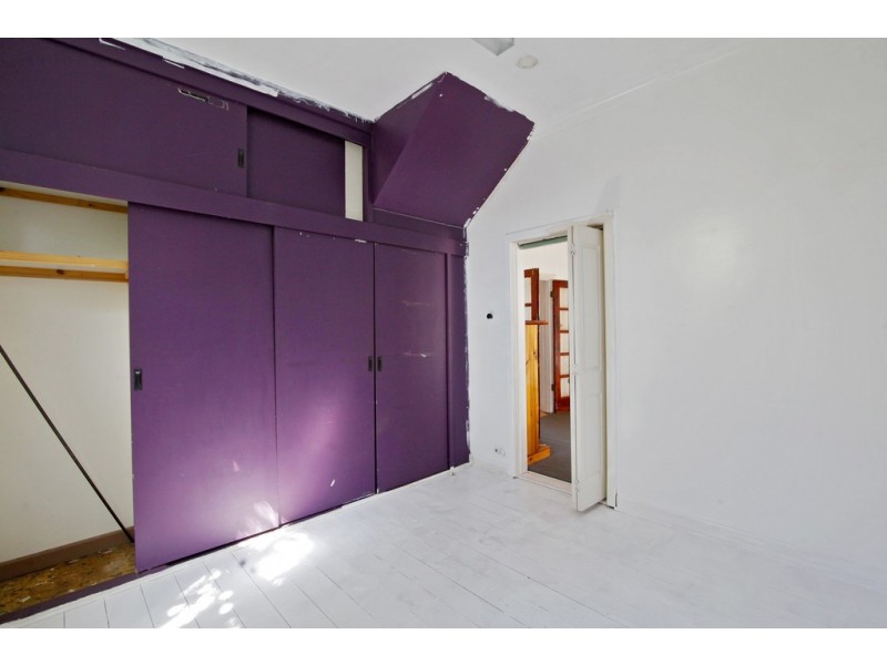 7 Pine Avenue, North Shore VIC 3214