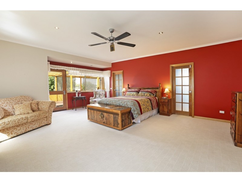 245 Windermere Road, Lara VIC 3212