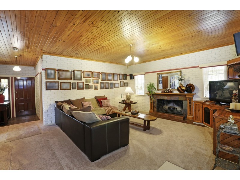 245 Windermere Road, Lara VIC 3212