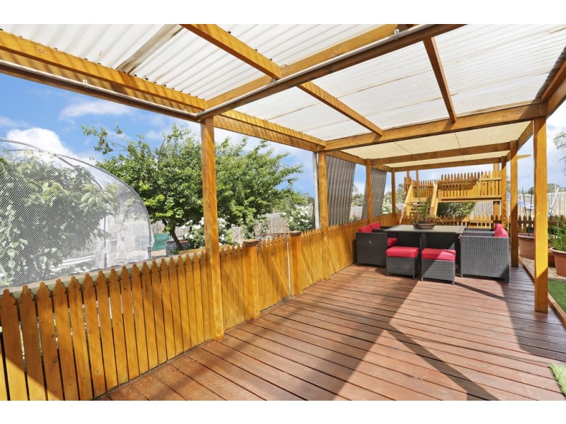 245 Windermere Road, Lara VIC 3212