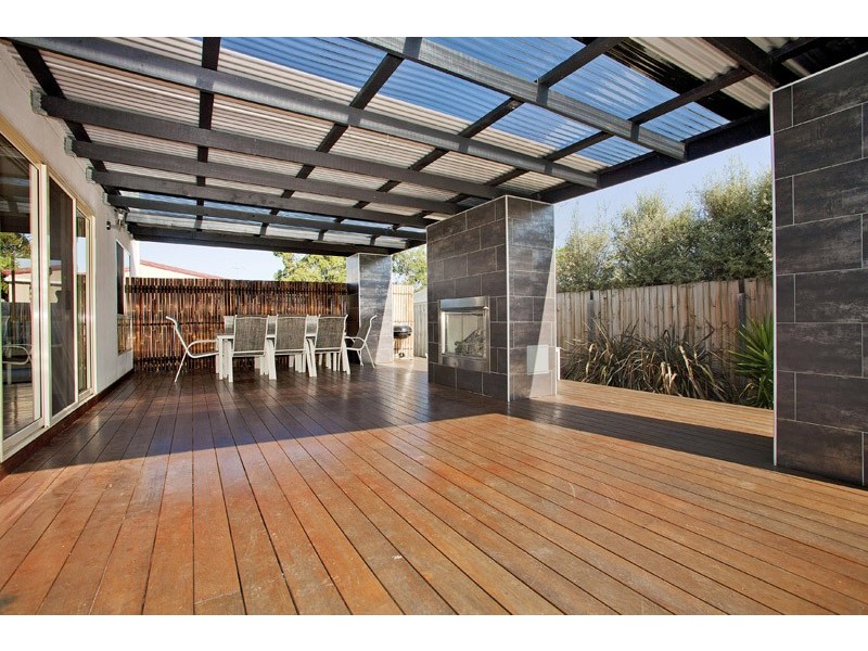 8 Cypress Court, Lara VIC 3212