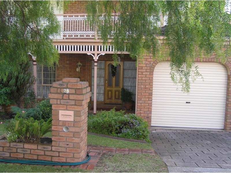 28 Leila Crescent, Bell Post Hill VIC 3215