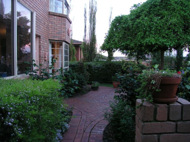28 Leila Crescent, Bell Post Hill VIC 3215