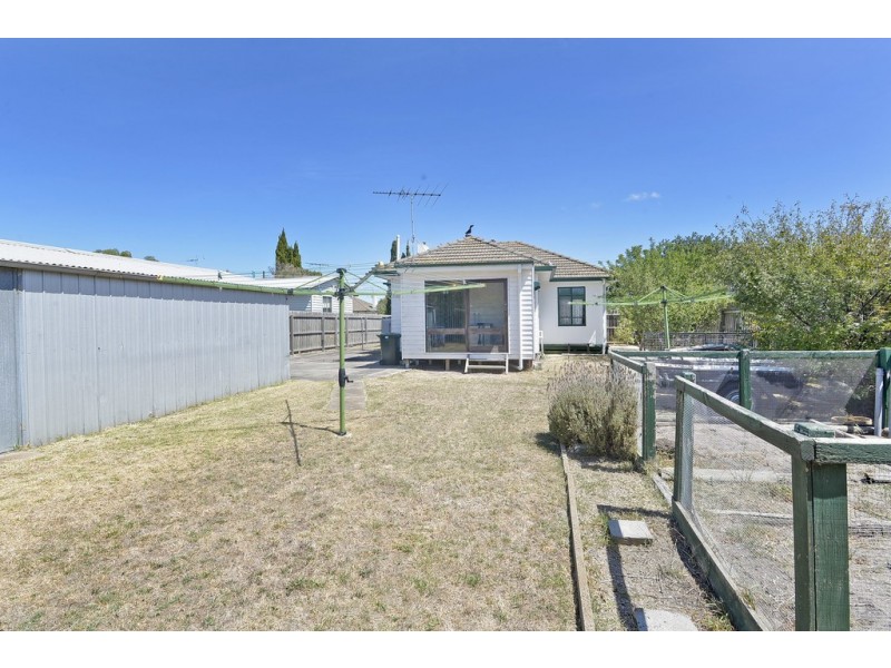 26 Spruhan Avenue, Norlane VIC 3214