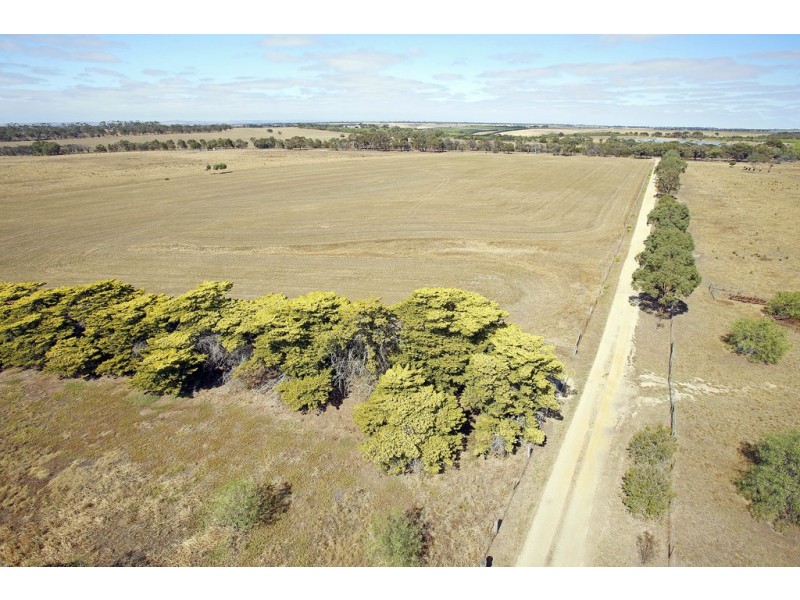 1010 Steiglitz Road, Sutherlands Creek VIC 3331