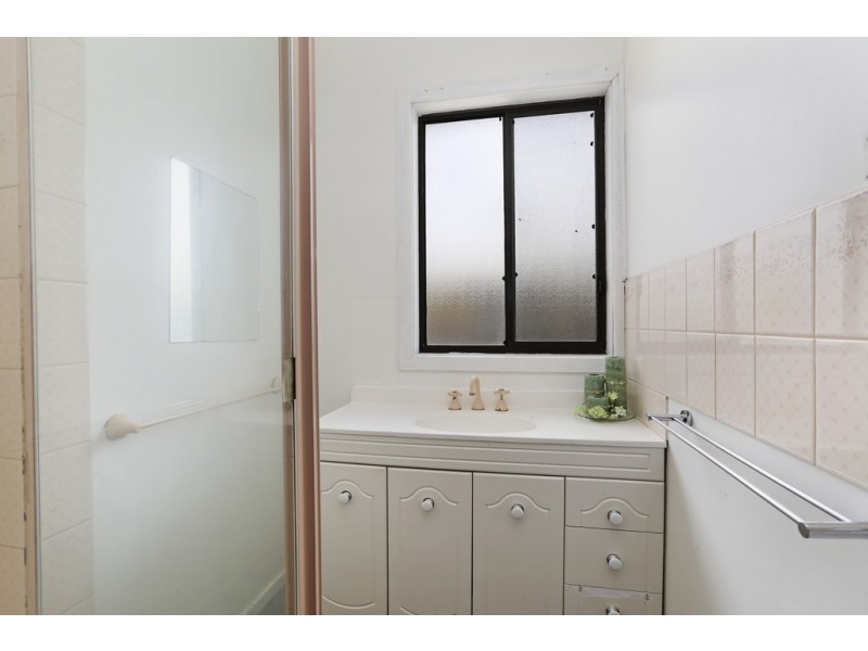 9 Jay Street, Norlane VIC 3214