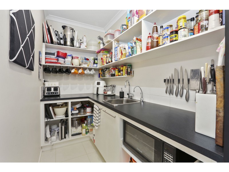 26 Eastlakes Boulevard, Lara VIC 3212